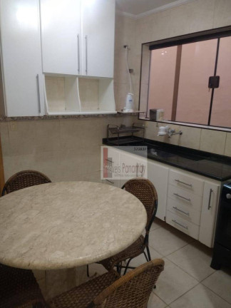 Imagem Casa com 3 Quartos à Venda, 202 m² em Vila Nova Conceição - São Paulo Imagem Casa com 3 Quartos à Venda, 202 m² em Vila Nova Conceição - São Paulo