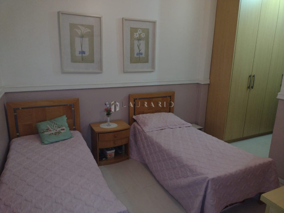 Imagem Apartamento com 3 Quartos à Venda, 180 m² em Copacabana - Rio De Janeiro Imagem Apartamento com 3 Quartos à Venda, 180 m² em Copacabana - Rio De Janeiro