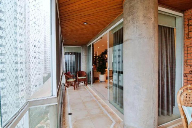 Imagem Apartamento com 4 Quartos à Venda, 271 m² em Jardim Fonte Do Morumbi - São Paulo