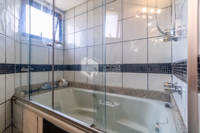 Imagem Imóvel com 3 Quartos à Venda, 245 m² em Vila Suzana - São Paulo Imagem Imóvel com 3 Quartos à Venda, 245 m² em Vila Suzana - São Paulo