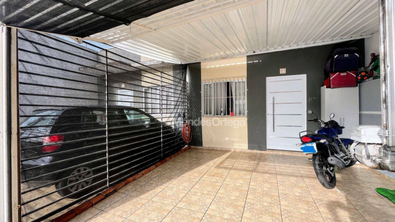 Casa com 1 Quarto à Venda, 43 m² em Jardim São Marcos - Sorocaba