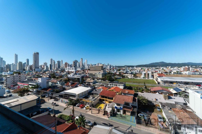 Imagem Apartamento com 2 Quartos à Venda, 68 m² em Estados - Balneário Camboriú Imagem Apartamento com 2 Quartos à Venda, 68 m² em Estados - Balneário Camboriú