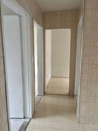 Imagem Casa com 2 Quartos para Alugar,  em Taboão - Diadema