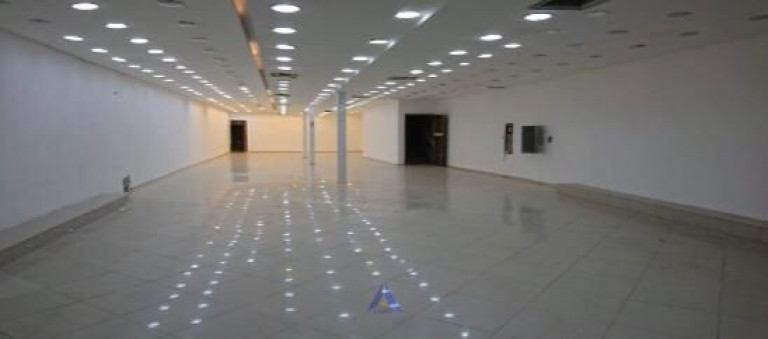 Sala Comercial para Alugar, 708 m² em Centro - Sorocaba