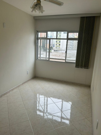 Imagem Apartamento com 2 Quartos à Venda, 75 m² em Centro - Balneário Camboriú