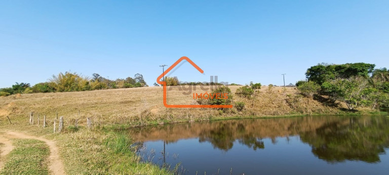Imagem Imóvel com 3 Quartos à Venda, 300 m² em Rural - Alfenas Imagem Imóvel com 3 Quartos à Venda, 300 m² em Rural - Alfenas