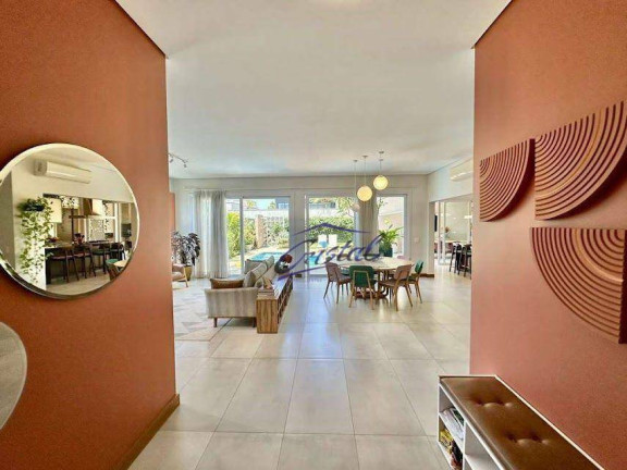 Imagem Casa com 4 Quartos à Venda, 345 m² em Granja Viana - Carapicuíba Imagem Casa com 4 Quartos à Venda, 345 m² em Granja Viana - Carapicuíba