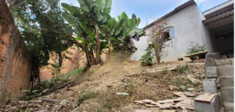 Imagem Casa com 2 Quartos à Venda, 200 m² em Industrial São Luiz - Contagem Imagem Casa com 2 Quartos à Venda, 200 m² em Industrial São Luiz - Contagem