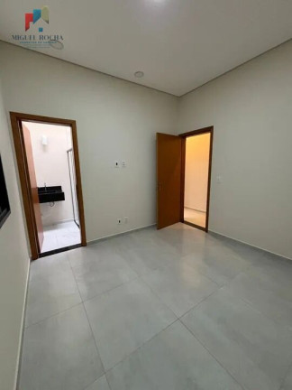 Imagem Casa de Condomínio com 2 Quartos à Venda, 175 m² em Reservas Dos Ipes - Tatuí