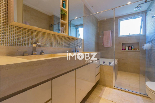 Imagem Imóvel com 4 Quartos à Venda, 223 m² em Vila Andrade - São Paulo Imagem Imóvel com 4 Quartos à Venda, 223 m² em Vila Andrade - São Paulo