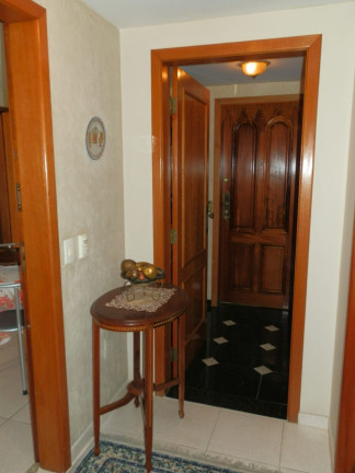 Imagem Apartamento com 2 Quartos à Venda, 250 m² em Icaraí - Niterói Imagem Apartamento com 2 Quartos à Venda, 250 m² em Icaraí - Niterói