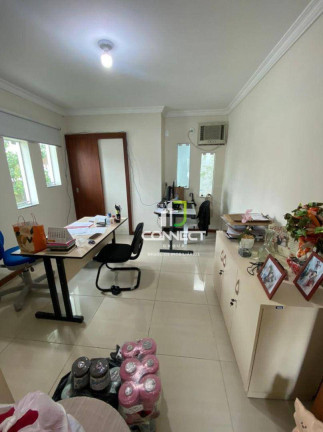 Imagem Casa com 3 Quartos à Venda, 184 m² em Barra Do Rio - Itajaí Imagem Casa com 3 Quartos à Venda, 184 m² em Barra Do Rio - Itajaí