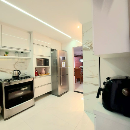 Imagem Casa com 3 Quartos à Venda, 248 m² em Parque Residencial Laranjeiras - Serra