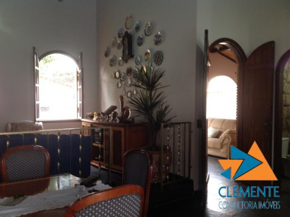 Imagem Casa com 7 Quartos à Venda, 350 m² em Ouro Preto - Belo Horizonte Imagem Casa com 7 Quartos à Venda, 350 m² em Ouro Preto - Belo Horizonte