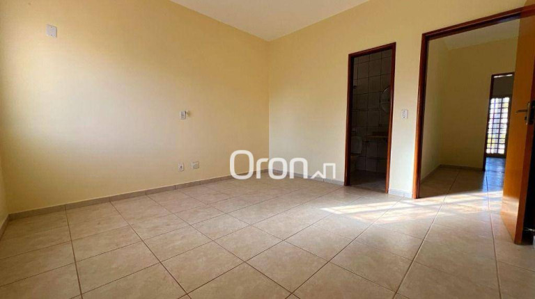 Imagem Sobrado com 4 Quartos à Venda, 280 m² em Setor Jaó - Goiânia