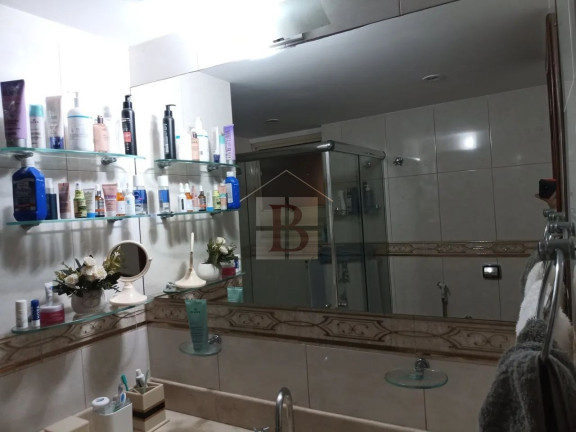 Imagem Imóvel com 4 Quartos à Venda, 243 m² em Icaraí - Niterói