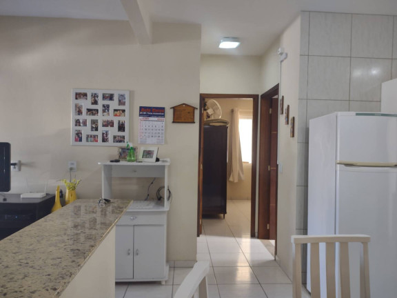 Imagem Casa com 6 Quartos à Venda, 180 m² em Penha Imagem Casa com 6 Quartos à Venda, 180 m² em Penha