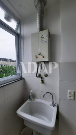 Imagem Imóvel com 2 Quartos à Venda, 44 m² em Vargem Pequena - Rio De Janeiro