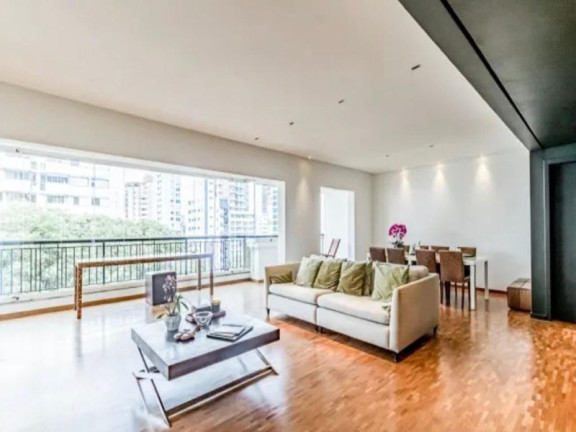 Imagem Imóvel com 4 Quartos à Venda, 230 m² em Vila Uberabinha - São Paulo Imagem Imóvel com 4 Quartos à Venda, 230 m² em Vila Uberabinha - São Paulo