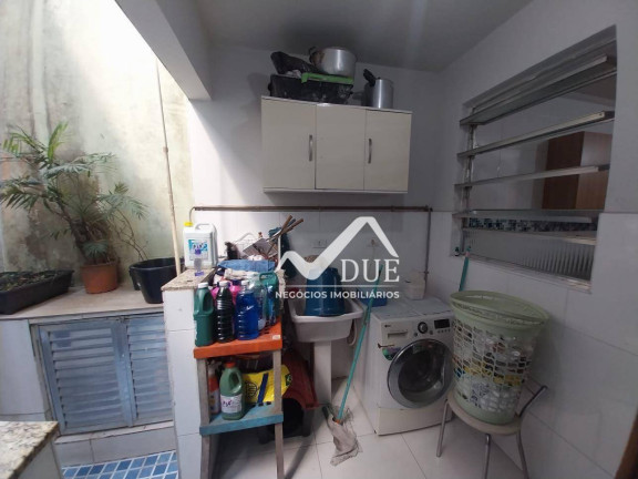 Imagem Casa com 3 Quartos à Venda, 340 m² em Vila Matias - Santos Imagem Casa com 3 Quartos à Venda, 340 m² em Vila Matias - Santos
