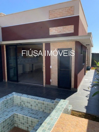 Imagem Casa com 3 Quartos à Venda, em Vila Do Golf - Ribeirão Preto Imagem Casa com 3 Quartos à Venda, em Vila Do Golf - Ribeirão Preto
