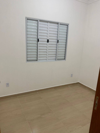 Imagem Casa com 2 Quartos à Venda, 125 m² em Residencial Estoril - Taubaté Imagem Casa com 2 Quartos à Venda, 125 m² em Residencial Estoril - Taubaté