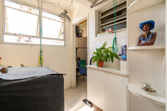 Imagem Apartamento com 2 Quartos à Venda, 94 m² em Vila Hamburguesa - São Paulo