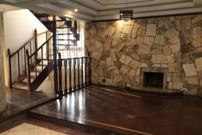 Imóvel com 4 Quartos à Venda, 220 m² em Granja Viana - Cotia