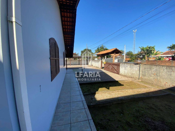 Imagem Casa com 4 Quartos à Venda, 173 m² em Itapema Do Norte - Itapoá Imagem Casa com 4 Quartos à Venda, 173 m² em Itapema Do Norte - Itapoá
