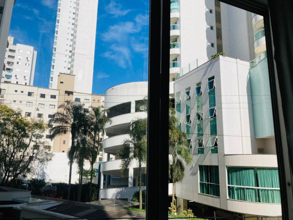 Imagem Apartamento com 2 Quartos para Alugar,  em Centro - Balneário Camboriú