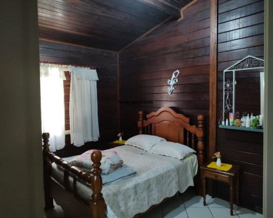 Imagem Casa com 3 Quartos à Venda, 500 m² em Terra Preta (terra Preta) - Mairiporã Imagem Casa com 3 Quartos à Venda, 500 m² em Terra Preta (terra Preta) - Mairiporã