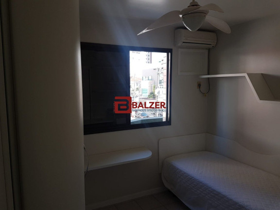 Imagem Apartamento com 3 Quartos à Venda, 150 m² em Centro - Florianópolis Imagem Apartamento com 3 Quartos à Venda, 150 m² em Centro - Florianópolis