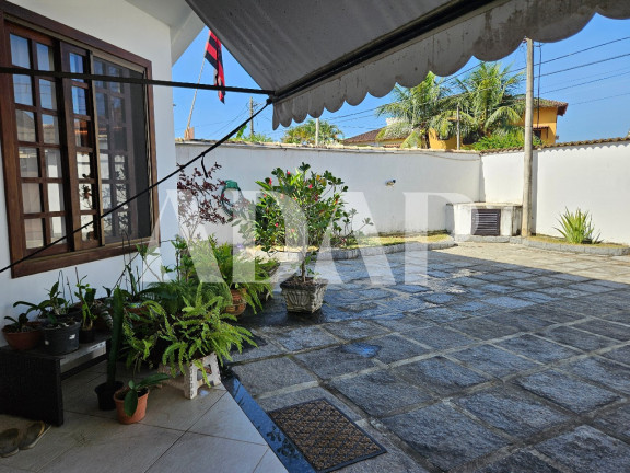 Imagem Casa com 3 Quartos à Venda, 222 m² em Vargem Grande - Rio De Janeiro