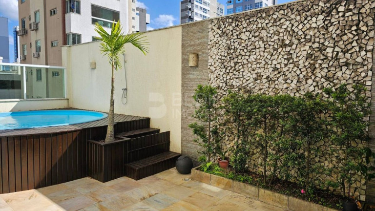Imagem Apartamento com 3 Quartos à Venda, 177 m² em Centro - Balneário Camboriú Imagem Apartamento com 3 Quartos à Venda, 177 m² em Centro - Balneário Camboriú