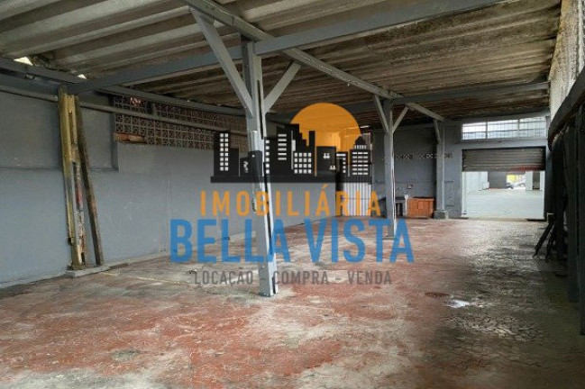 Imagem Sobrado com 2 Quartos à Venda ou Locação, em Encruzilhada - Santos Imagem Sobrado com 2 Quartos à Venda ou Locação, em Encruzilhada - Santos