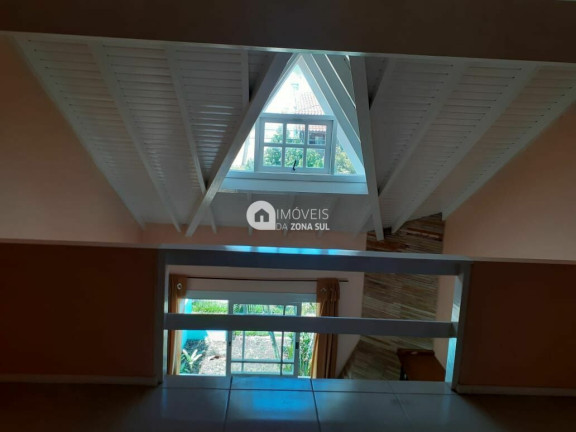 Imagem Casa com 3 Quartos à Venda, 140 m² Imagem Casa com 3 Quartos à Venda, 140 m²