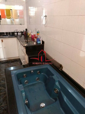 Imagem Sobrado com 3 Quartos à Venda, 267 m² em Santa Maria - Santo André Imagem Sobrado com 3 Quartos à Venda, 267 m² em Santa Maria - Santo André