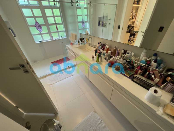 Imagem Casa com 5 Quartos à Venda, 800 m² em Botafogo - Rio De Janeiro Imagem Casa com 5 Quartos à Venda, 800 m² em Botafogo - Rio De Janeiro