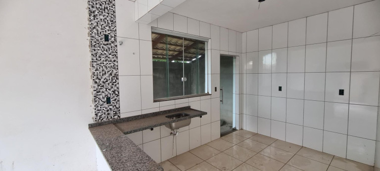 Imagem Casa com 2 Quartos à Venda, 75 m² em Nossa Senhora De Fátima - Ibirité Imagem Casa com 2 Quartos à Venda, 75 m² em Nossa Senhora De Fátima - Ibirité