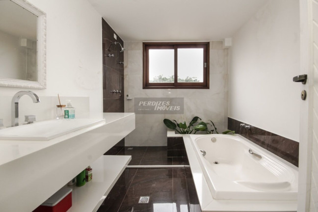 Imagem Casa com 3 Quartos à Venda, 250 m² em Perdizes - São Paulo Imagem Casa com 3 Quartos à Venda, 250 m² em Perdizes - São Paulo