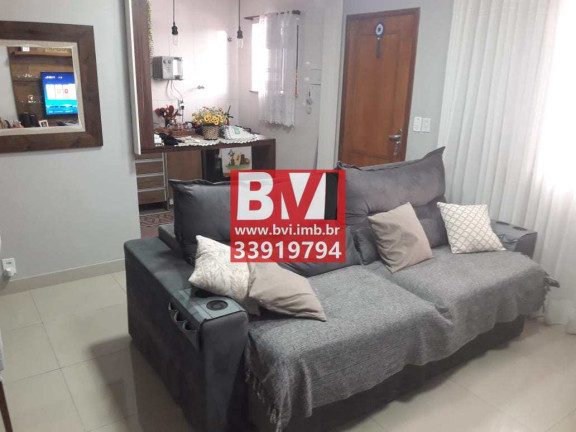 Imagem Casa com 2 Quartos à Venda, 66 m² em Irajá - Rio De Janeiro