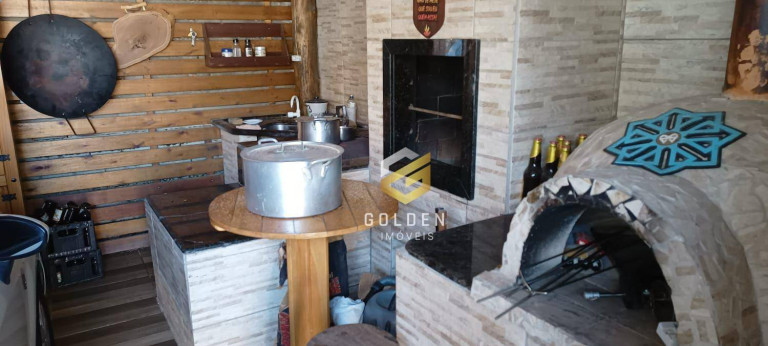 Imagem Casa com 2 Quartos à Venda, 100 m² em Centro - Tijucas Imagem Casa com 2 Quartos à Venda, 100 m² em Centro - Tijucas
