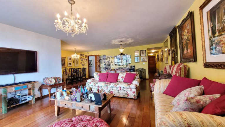 Imagem Apartamento com 8 Quartos à Venda, 320 m² em Lagoa - Rio De Janeiro Imagem Apartamento com 8 Quartos à Venda, 320 m² em Lagoa - Rio De Janeiro