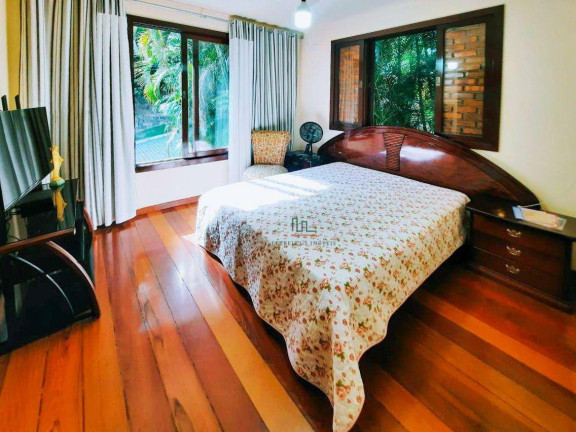 Imagem Casa com 3 Quartos à Venda, 390 m² em Piratininga - Niterói Imagem Casa com 3 Quartos à Venda, 390 m² em Piratininga - Niterói
