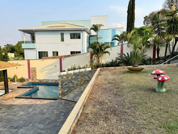 Imagem Casa com 4 Quartos à Venda, 900 m² em Garças - Belo Horizonte