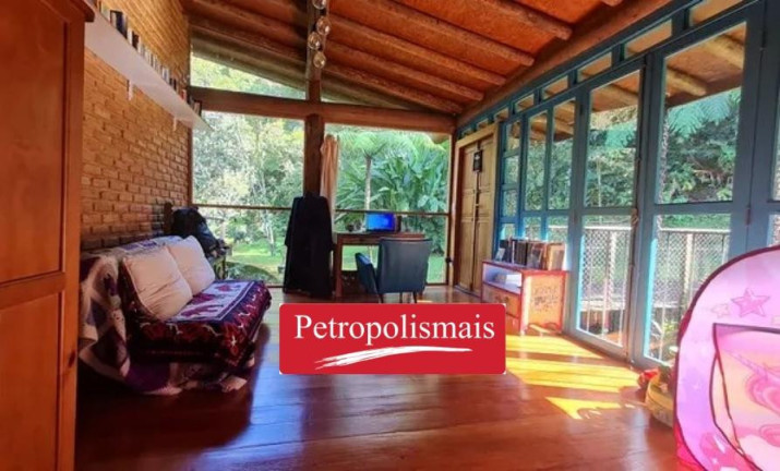 Imagem Casa de Condomínio com 2 Quartos à Venda, 140 m² em Independência - Petrópolis Imagem Casa de Condomínio com 2 Quartos à Venda, 140 m² em Independência - Petrópolis