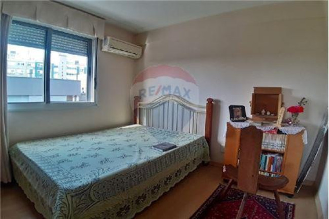 Imagem Imóvel com 4 Quartos à Venda, em Praia De Belas - Porto Alegre Imagem Imóvel com 4 Quartos à Venda, em Praia De Belas - Porto Alegre