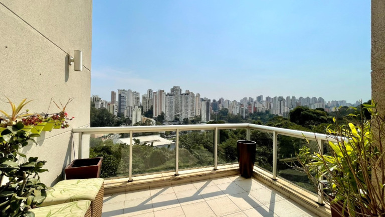 Imagem Apartamento com 2 Quartos à Venda, 142 m² em Parque Do Morumbi - São Paulo