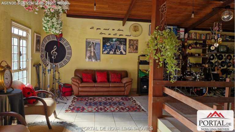 Imagem Casa com 3 Quartos à Venda, 300 m² em Pau Pombo - Nova Lima