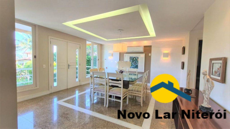 Imagem Casa com 3 Quartos à Venda, 298 m² em Sapê - Niterói Imagem Casa com 3 Quartos à Venda, 298 m² em Sapê - Niterói